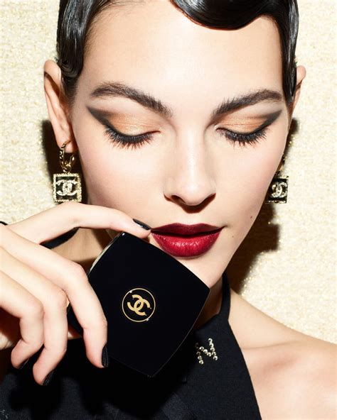 chanel makeup studio|Chanel online shop makeup.